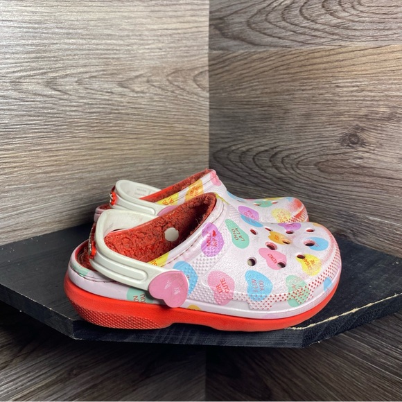 CROCS Other - Crocs valentines heart red sandals